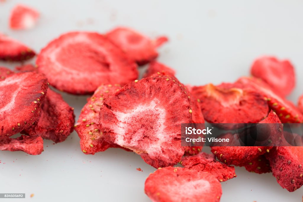 FREEZY STRAWBERRIES-FREEZE DRIED STRAWBERRIES